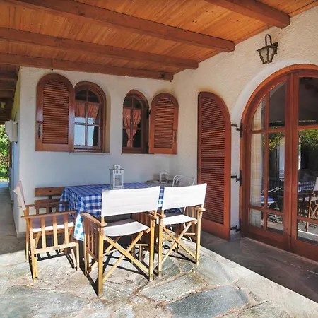 Villa Beekeeper's House By The With Boat & Bikes *
