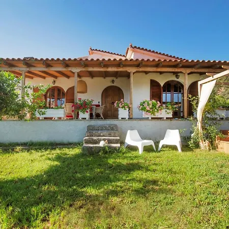Beekeeper's House By The With Boat & Bikes Villa *