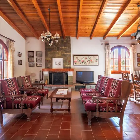 别墅 Beekeeper's House By The With Boat & Bikes Ligia (Corinthia)