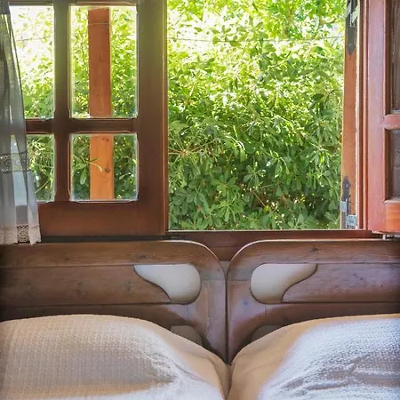 别墅 Beekeeper's House By The With Boat & Bikes Ligia (Corinthia)